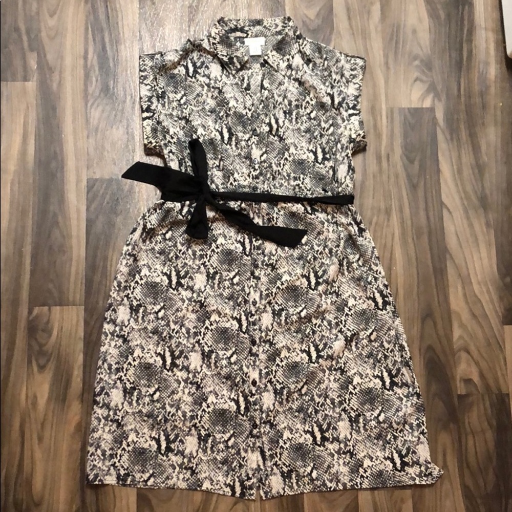 Motherhood Maternity snakeskin print dress size M